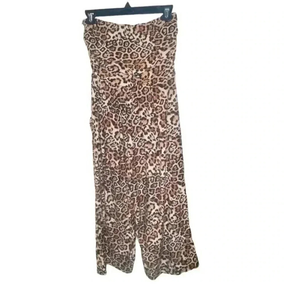 💕TEN💕J is for Justify Animal Print Jumpsuit - Picture 1 of 6
